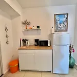 Avi Apartmán *